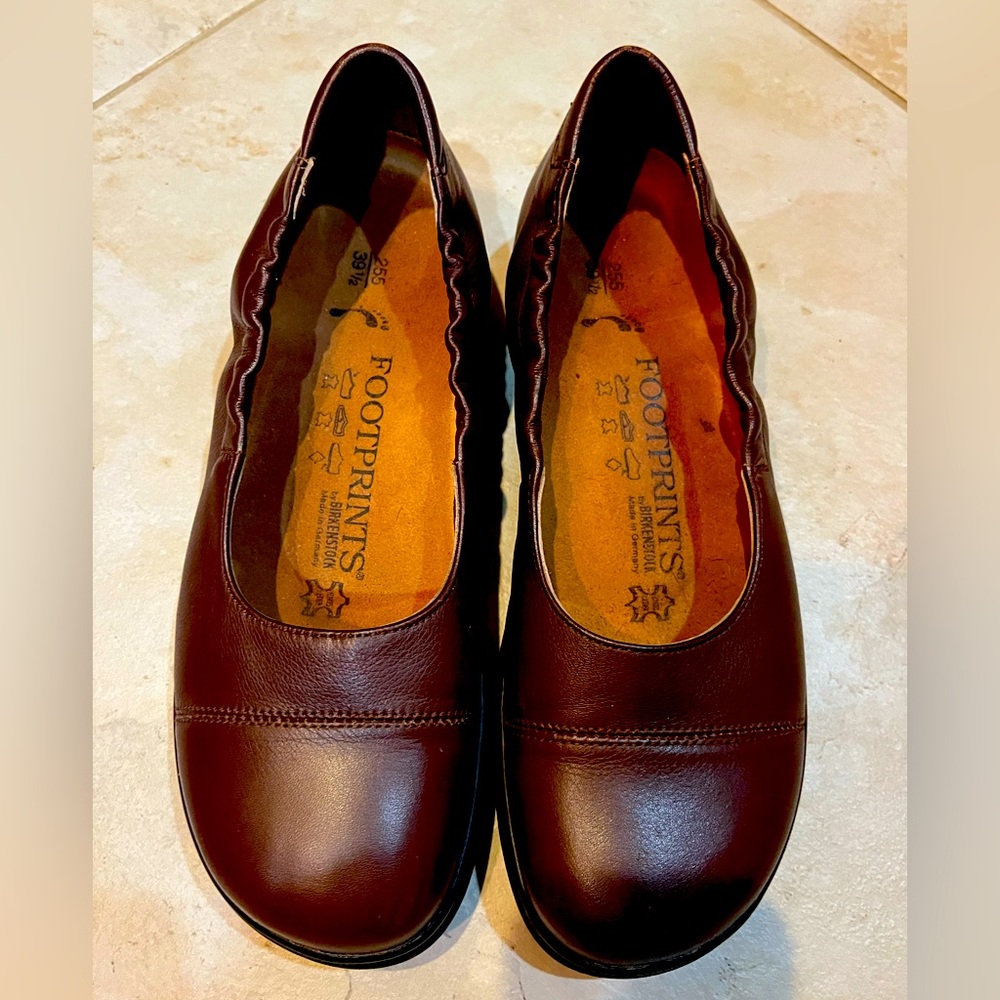 NEW Birkenstock footprints flats size 39.5